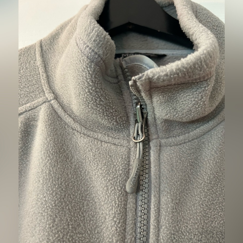 Marmot Men's Grey Gilet - Picture 4 of 5